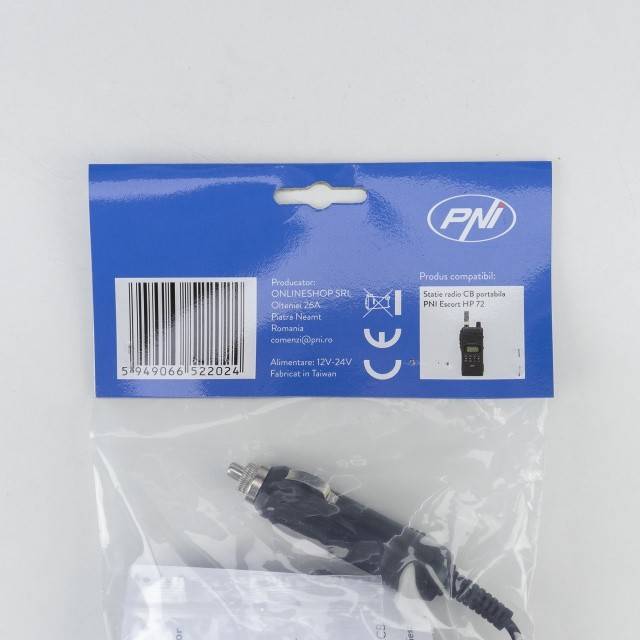 Adaptor PNI pentru alimentare 12V-24V si antena exterioara pentru statia radio CB portabila PNI Escort HP 72