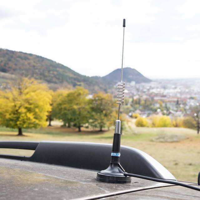 Antena CB PNI ML29, lungime 34 cm, cu magnet inclus diametru 70 mm si cablu RG58