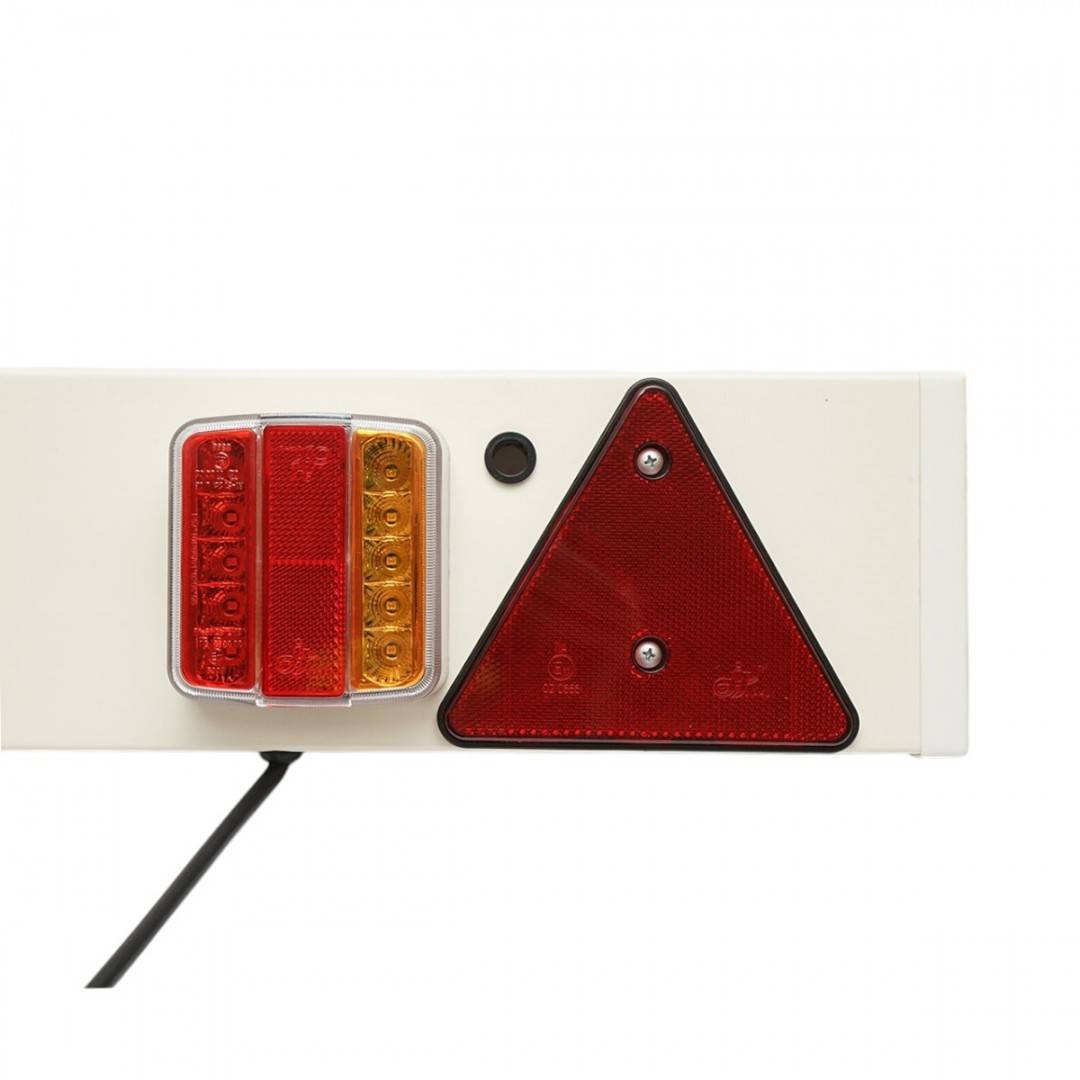 Bara remorca 1220mm, 2x lampa LED, 1x lampa ceata LED, 2x triunghi reflectorizant, cablu 6m si priza 7 pini 12/24V