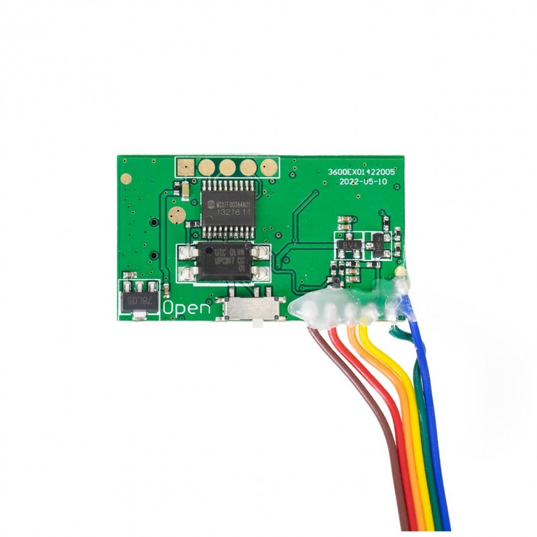 Bax cu 10 bucati statie radio CB PNI Escort HP 6550 cu PNI ECH01 instalat, multistandard, 4W, AM-FM, 12V, ASQ, cu modul de ecou
