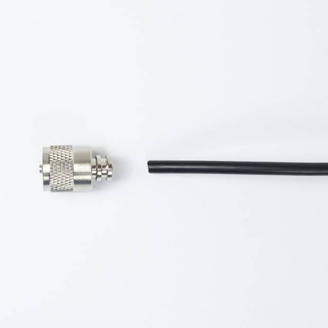 Cablu de legatura PNI T301 pentru antene cu filet include mufa PL259 lungime 4m