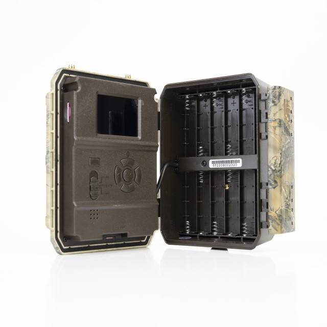 Camera vanatoare PNI Hunting 400C PRO 24MP cu Internet 4G LTE, GPS, transmite simultan video si foto pe telefon, 4 email-uri, FTP, full HD 1080P,