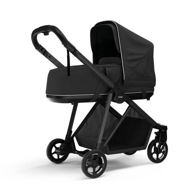 Carucior Thule Shine Black