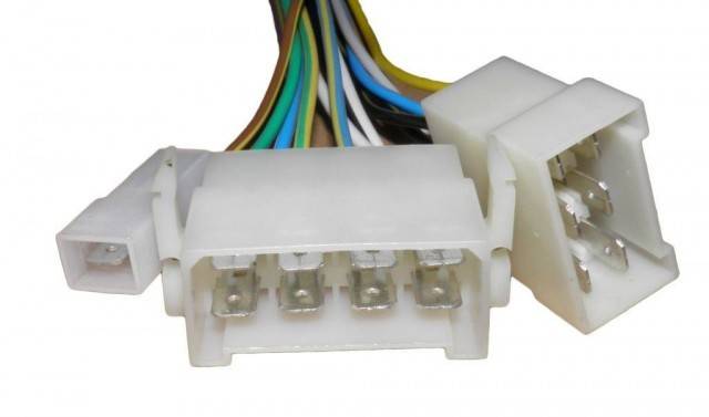 COMUTATOR COLOANA DIRECTIE MB