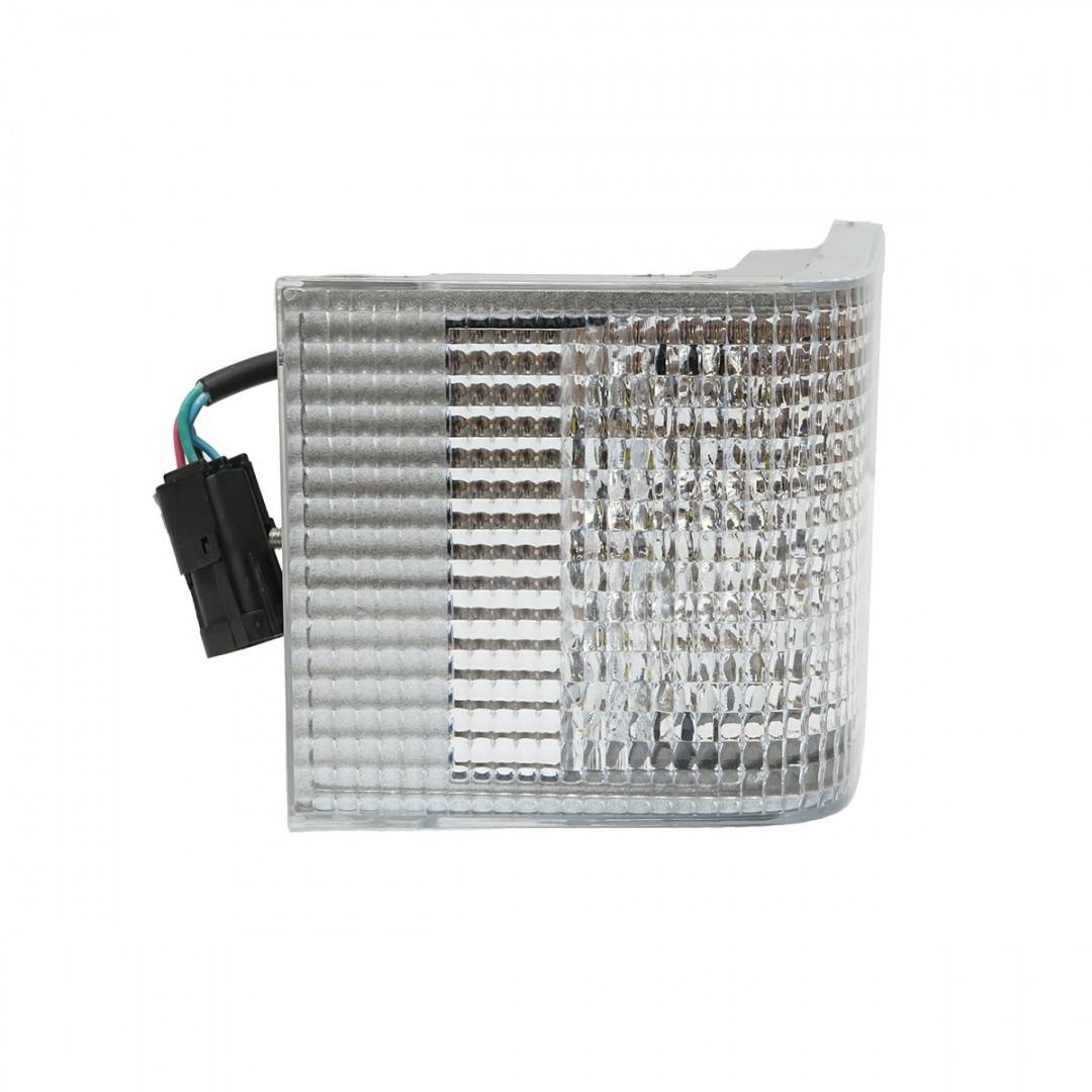 Far stanga LED 4 pini Case IH cod OEM 91967C1, 92242C1, 1964759C1, 1964757C1, 91971C1, 91971C2, 70702007