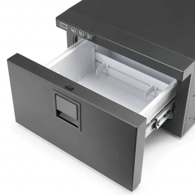 Frigider-congelator auto Indel B cu capacitate de 30 de litri