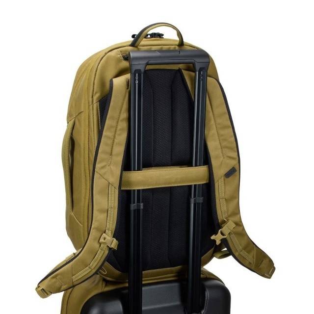 Geanta (Rucsac) voiaj, Thule, Aion, 47 cm, 28L, Crem