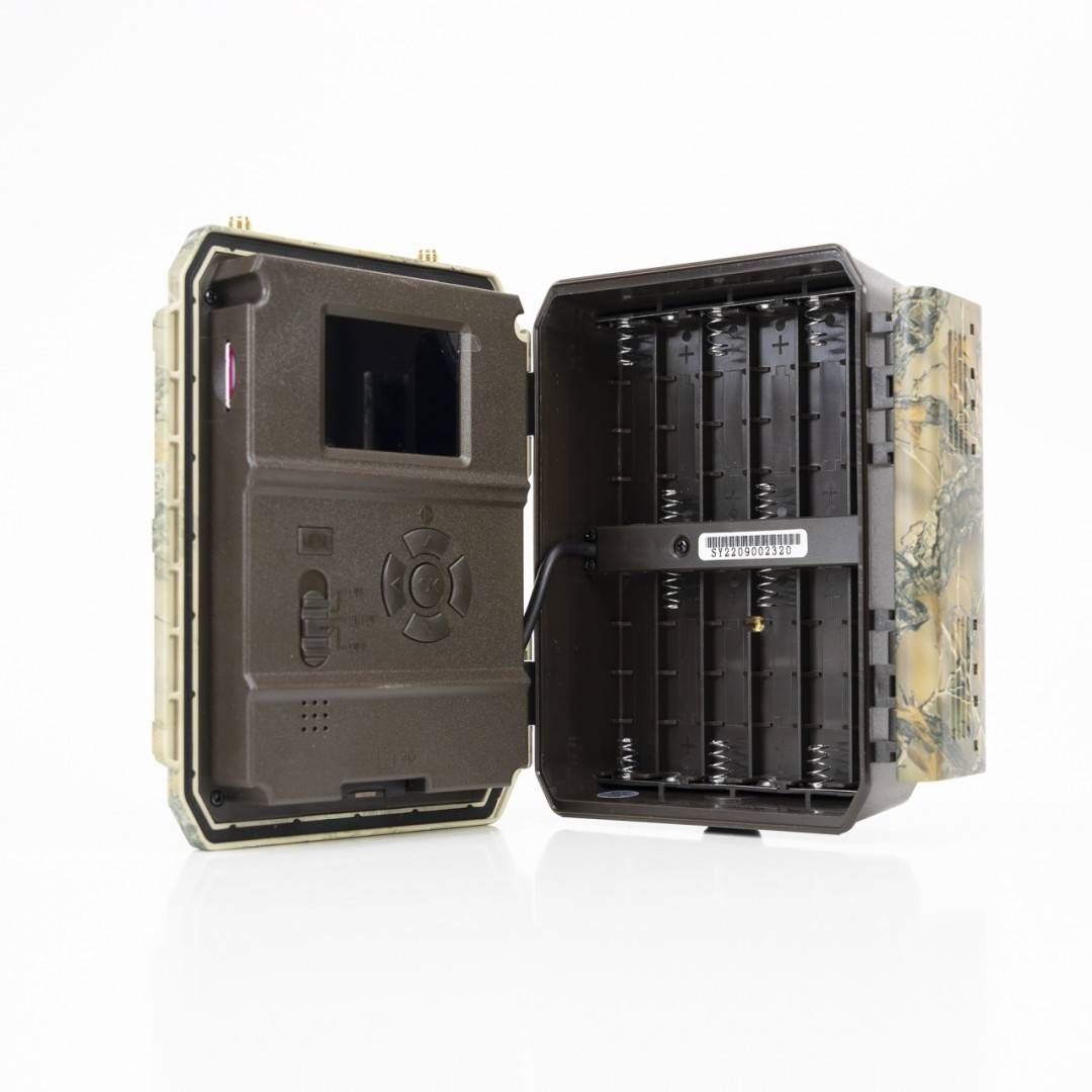 Kit camera vanatoare PNI Hunting 400C PRO 24MP include carcasa de securitate