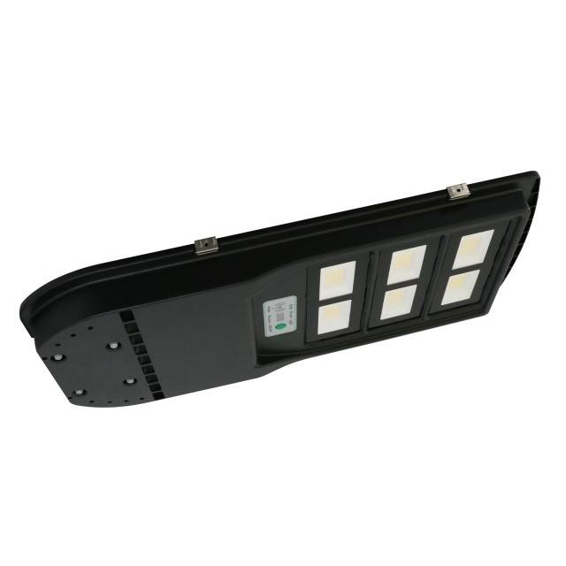 Lampa de iluminat stradal PNI SL220 200W, cu panou solar incorporat 15W, 6500K, 1700lm, 3 x acumulator 15Ah incorporat, senzor de miscare cu microunde