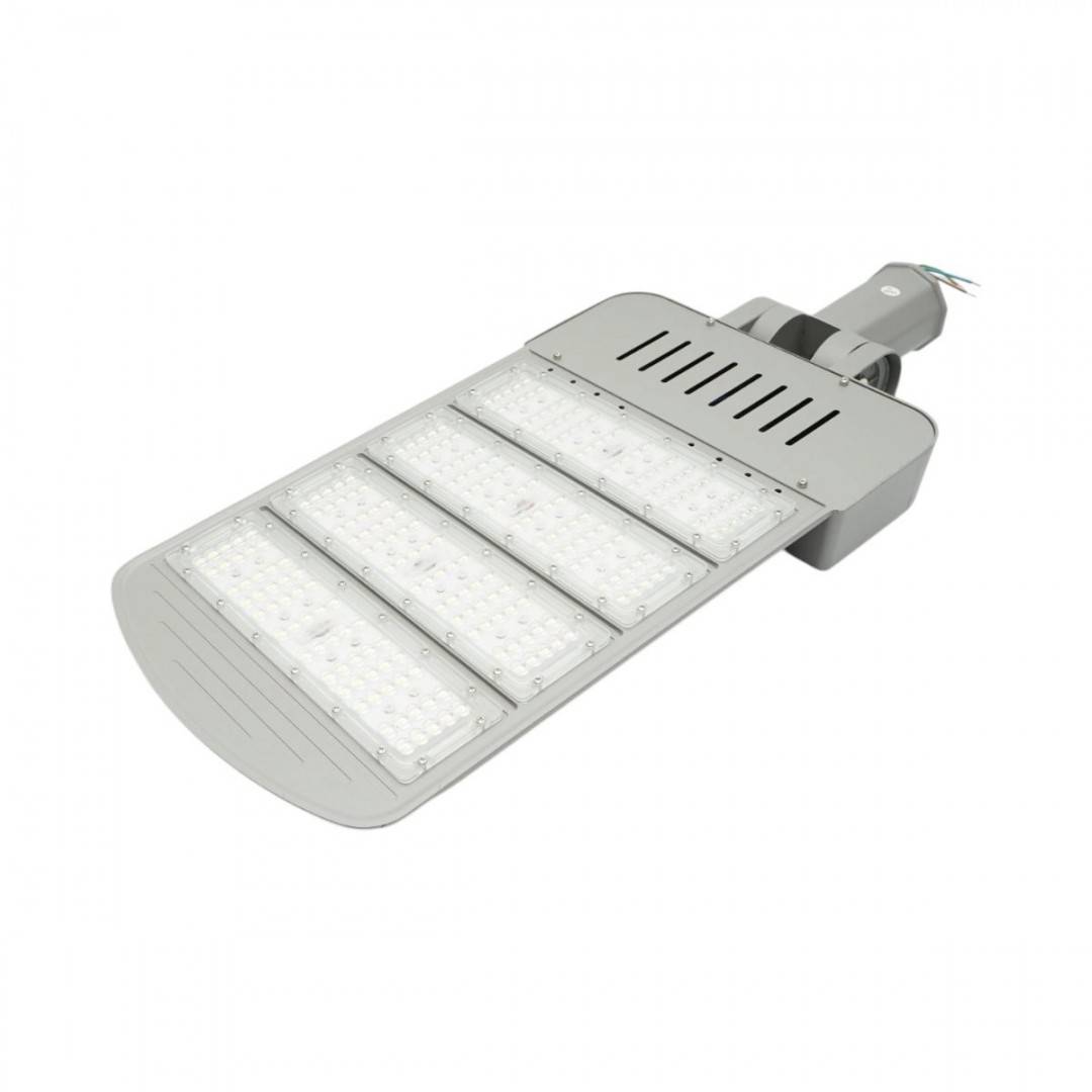 Lampa iluminat stradal LED 200W, 100-265V, 6500K, 32000lm cu prindere pe stalp 675x290x65mm IP66 Breckner Germany