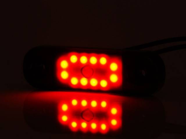 Lampa marcaj BLACK cu lumina rosie 12 LEDURI 12/24V