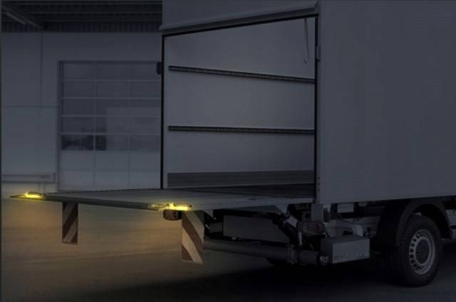 Lampa marcaj lift hidraulic