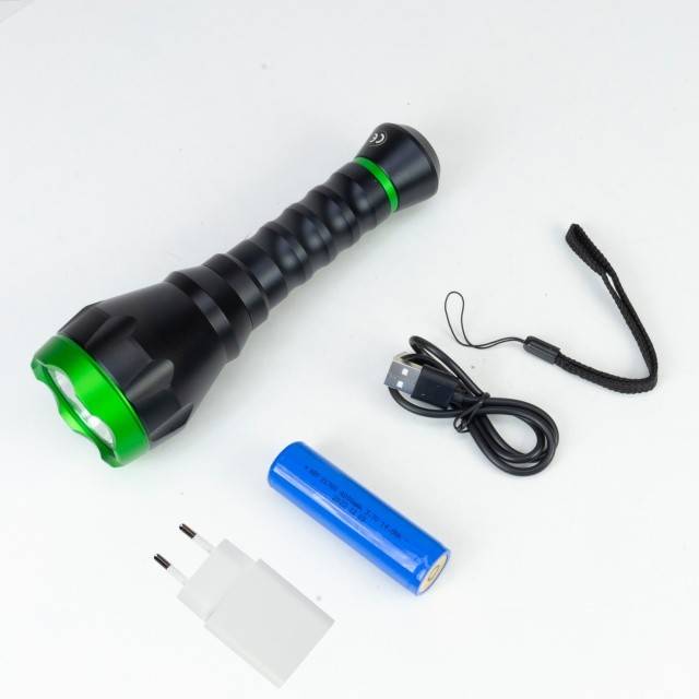 Lanterna PNI Adventure F750 Green Light, aluminiu, LED 10W, 500 lm, pana la 850 m, 4000mAh, IP44, 4000mAh inclus, cu alimentator PNI CHG300 inclus