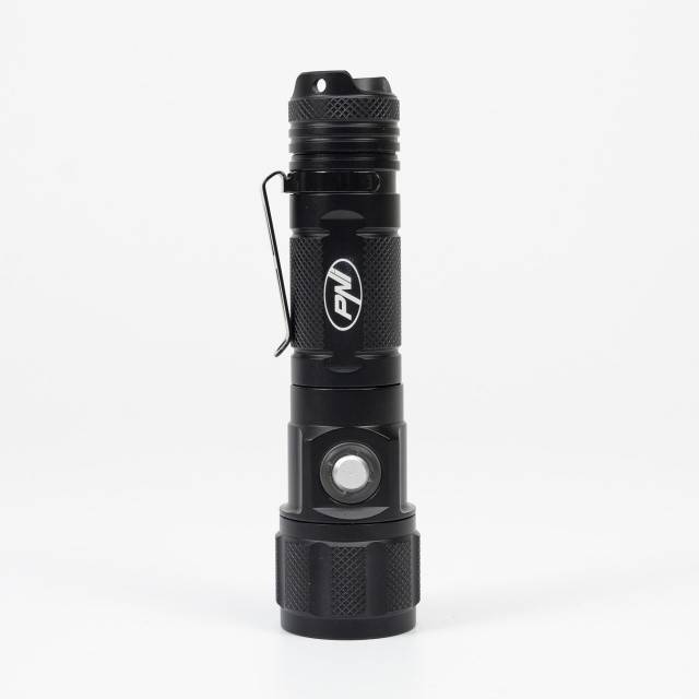 Lanterna PNI Adventure FDW25 cu LED, 800lm, aluminiu, acumulator 3000 mAh, distanta 200 metri