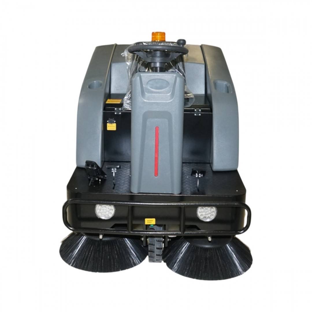 Masina de maturat stradala cu aspirare 48V/80Ah, 2.2kW, latime maturare 1380mm, cos colectare 120L, productivitate 8000 mp/h