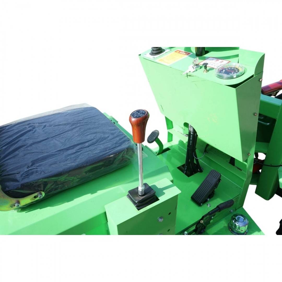 Mini incarcator frontal electric 700kg 4x4, 2 motoare 2200W brushless, baterie 60V/70Ah, capacitate ridicare 400kg, latime cupa 1000mm THOR