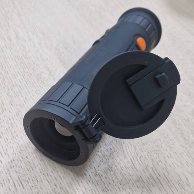 Monocular cu termoviziune PNI BMK350 35 mm, IP67, acumulator 3400 mAh, zoom digital 4X, zoom optic 12X