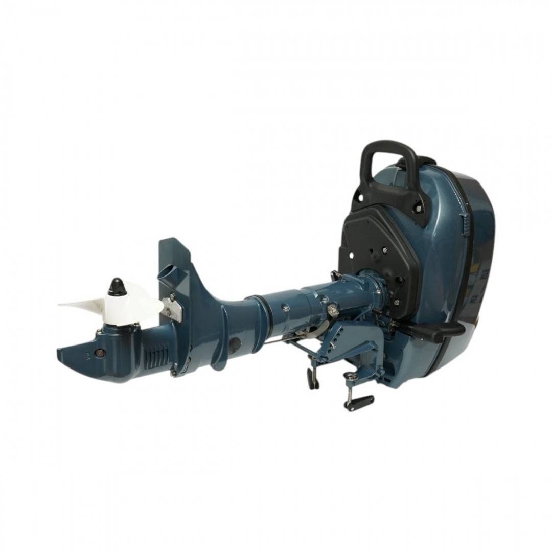 Motor barca pe benzina 4.41kW(6CP), 4 timpi, 112cc, turatie 5500rpm, racire cu apa, pornire manuala, elice 3 pale, capacitate rezervor 1.3L THOR