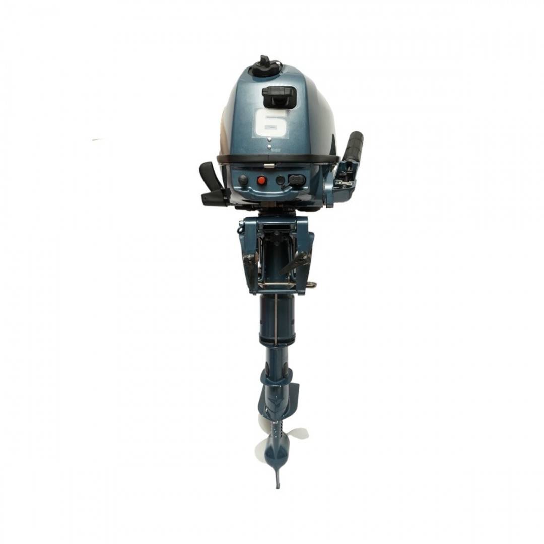 Motor barca pe benzina 4.41kW(6CP), 4 timpi, 112cc, turatie 5500rpm, racire cu apa, pornire manuala, elice 3 pale, capacitate rezervor 1.3L THOR