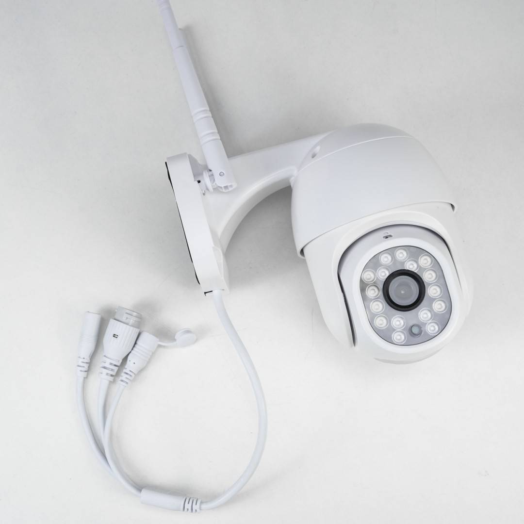 Pachet camera supraveghere video wireless PNI IP440 si panou solar fotovoltaic PNI PSF6020A