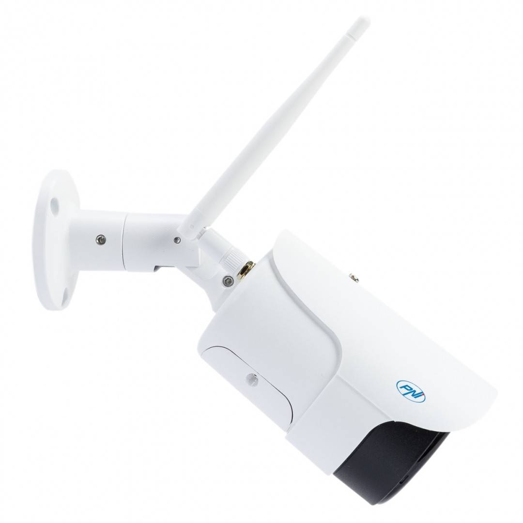 Pachet camera supraveghere video wireless PNI IP52LR si Panou solar fotovoltaic PNI PSF6020A