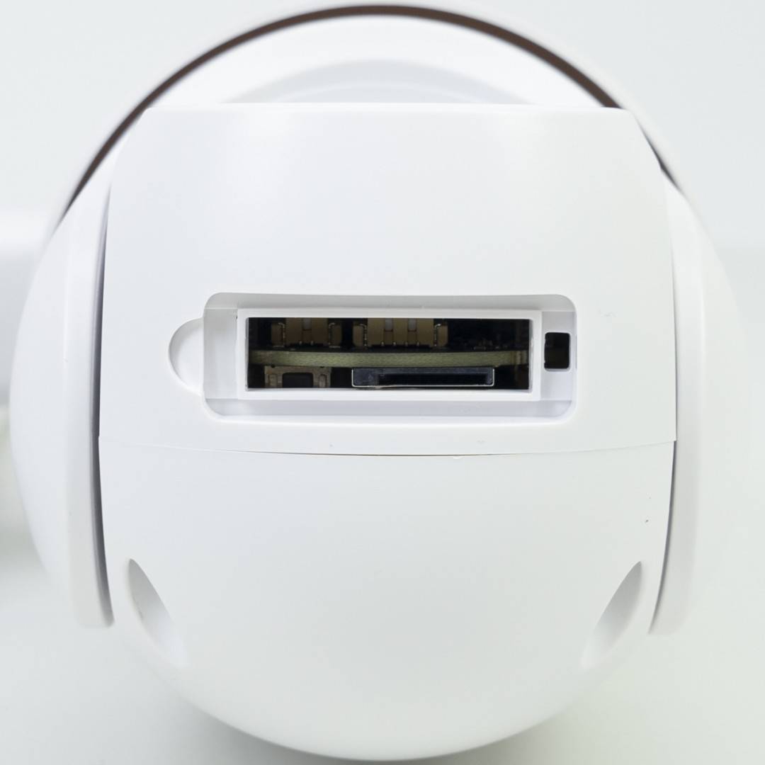 Pachet Camera supraveghere video wireless PNI IP840 PTZ, 8MP 4K cu panou solar fotovoltaic, putere 60W cu acumulator 20A, iesire 12V