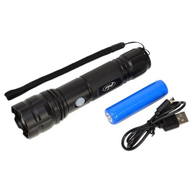 Pachet lanterna PNI Adventure F10 din aluminiu cu LED 6W, 500lm pana la 200m focus, cu acumulator si alimentator PNI CHG300 cu port USB C, QC3.0,