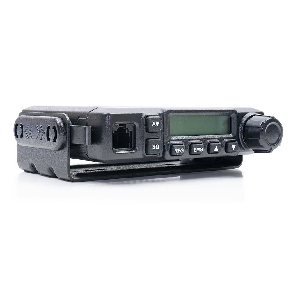 Pachet Statie radio CB PNI Escort HP 6500 ASQ + Antena CB PNI ML70 cu magnet inclus
