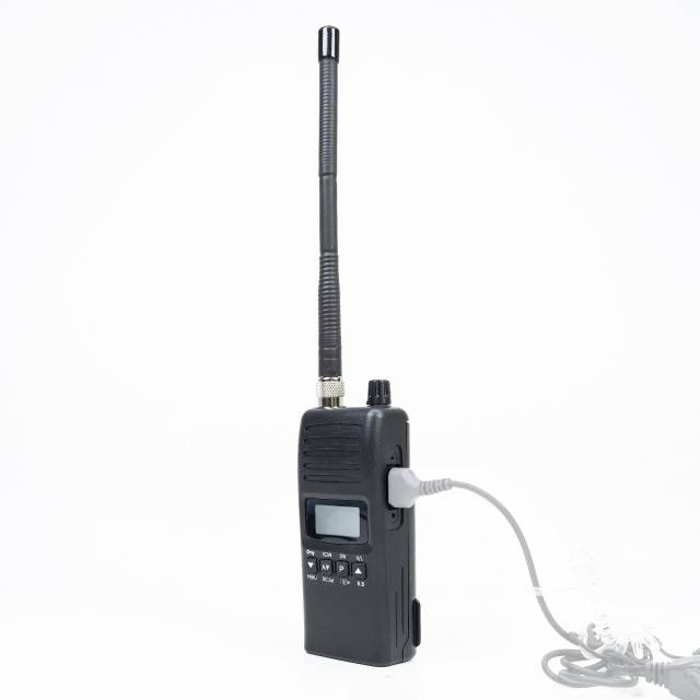 Pachet Statie radio CB PNI Escort HP 72 cu adaptor alimentare 12V-24V si antena exterioara