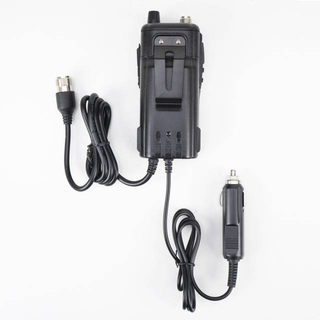 Pachet Statie radio CB PNI Escort HP 72 cu adaptor alimentare 12V-24V si antena exterioara
