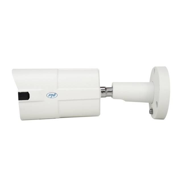 Pachet supraveghere video NVR POE PNI House IP710J, 4 camere PNI IP818J, 8MP si cabluri incluse