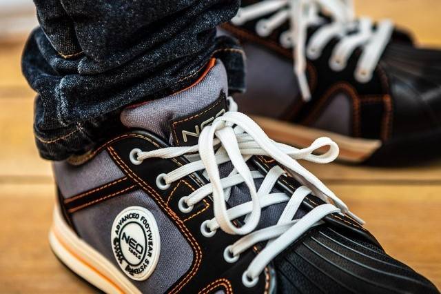 Pantofi de lucru SB SRA Neo Tools