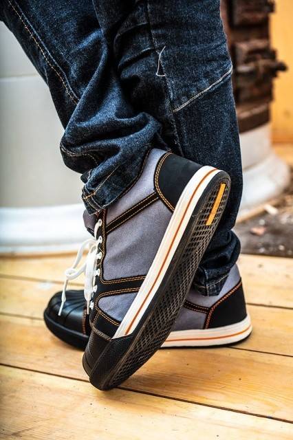 Pantofi de lucru SB SRA Neo Tools