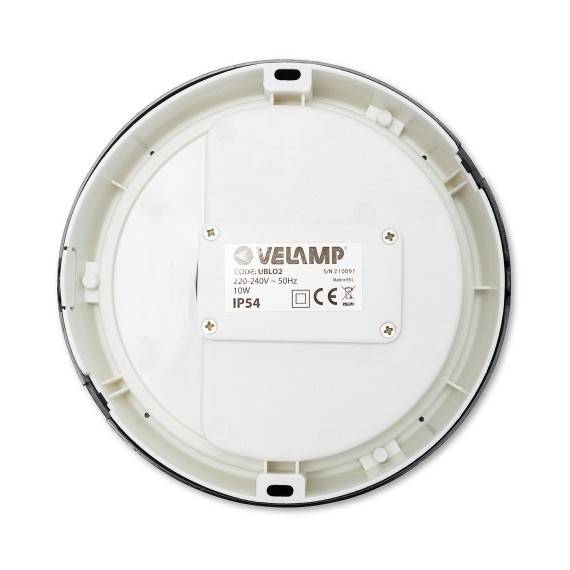 Plafoniera LED rotunda. IP54, 700 lumeni. Cu 2 capace (negru si alb)