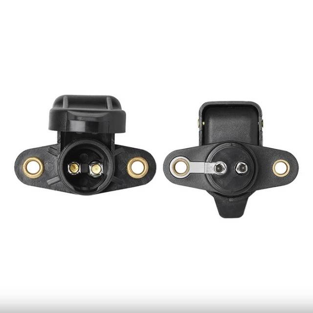 Priza 3 pini 12/24V