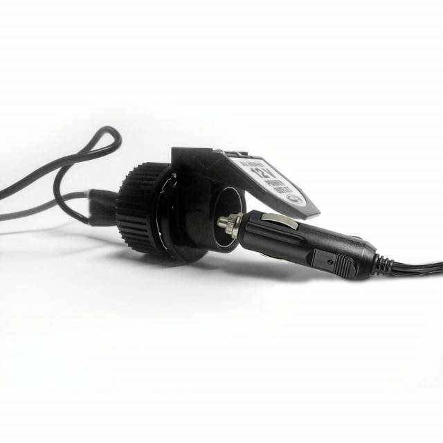 Priza auto incorporabila de exterior PX-2 12/24V