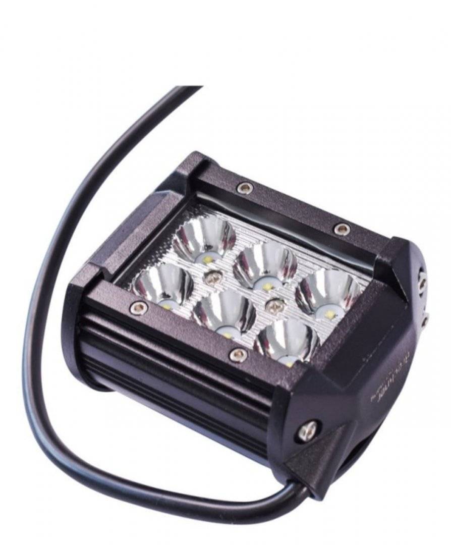 Proiector cu 6 LED-uri 10-30V 18W 9.5x7.5 cm