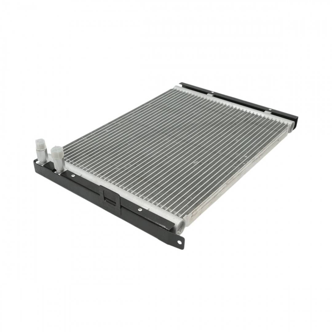 Radiator aer conditionat New Holland 559x381x60.3mm cod OEM 87542953