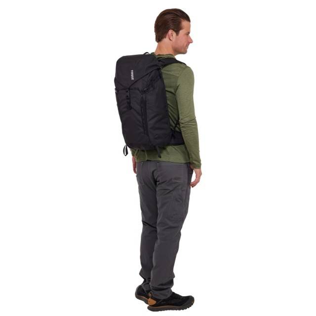 Rucsac cu husa protectie Thule AllTrail 25L, Negru