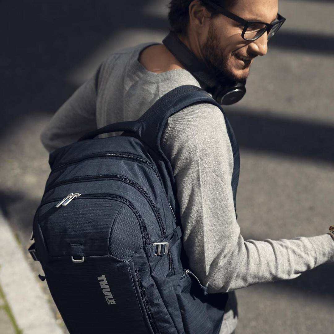 Rucsac urban cu compartiment laptop, Thule, Construct, 24L, Carbon Blue, model 2026