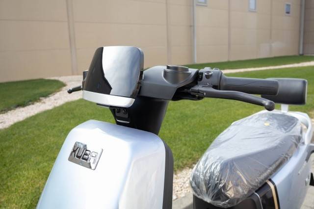 Scuter electric KUBA GREE08, 1200W, GRI, CIV inclus, 45km/h cu permis cat.B !