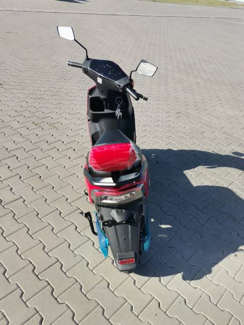 Scuter electric RDB STAR, 2000W, fara permis, 25 km/h ROSU, CIV inclus