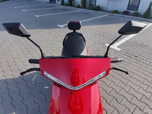 Scuter electric RDB STAR, 2000W, fara permis, 25 km/h ROSU, CIV inclus