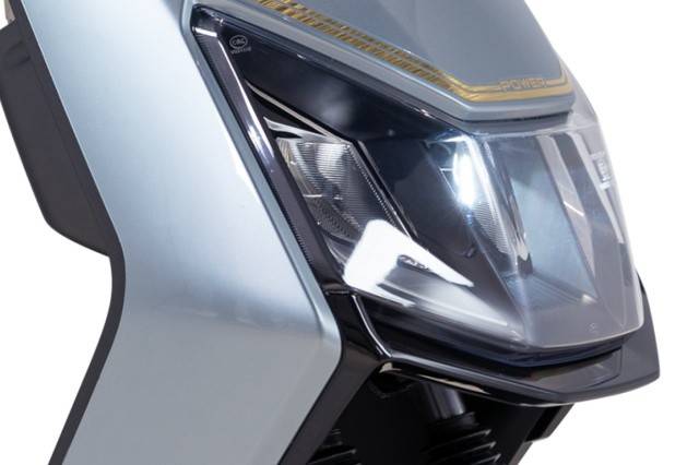 Scuter Electric REE1500, 1000W, viteza 25 Km/h, autonomie 40Km, CIV inclus