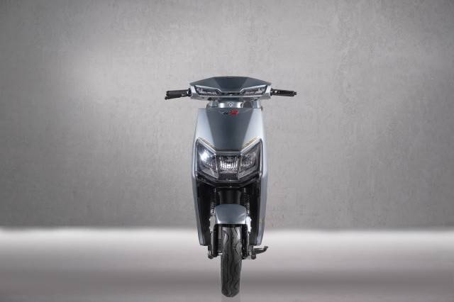 Scuter Electric REE1500, 1000W, viteza 25 Km/h, autonomie 40Km, CIV inclus
