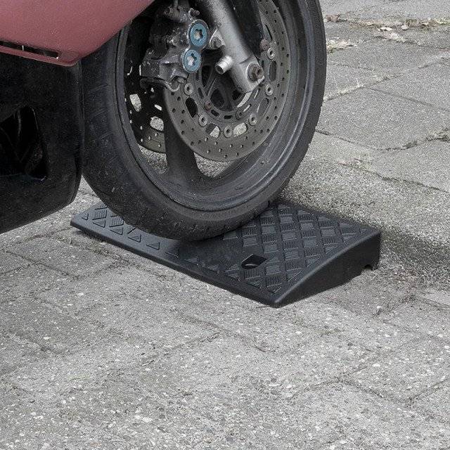 Set 2 rampe pentru bordura