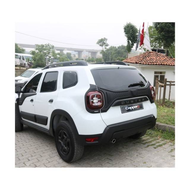 Set 3 bucati BODYKIT Duster 2018+