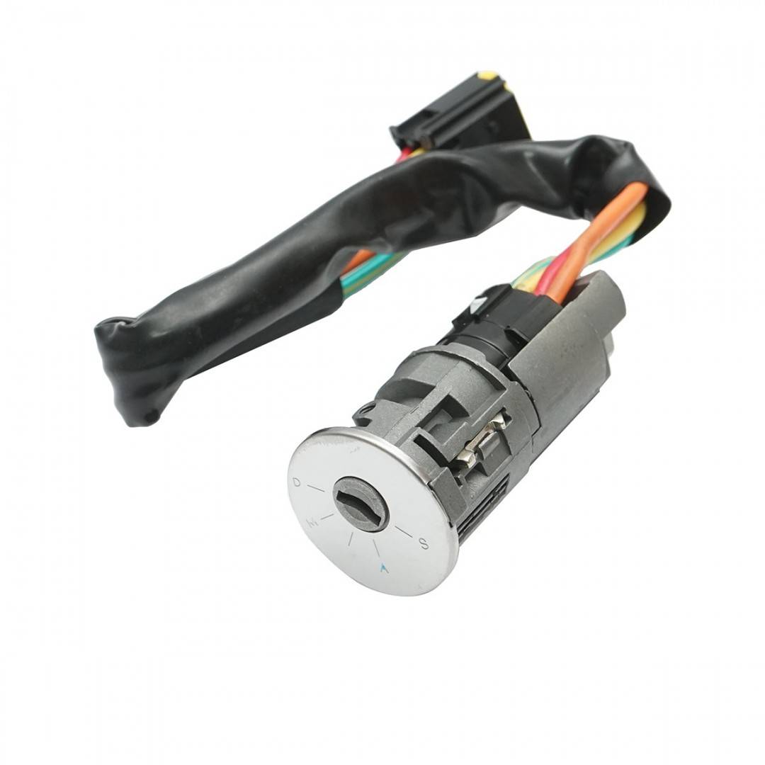 Set contact chei, yale Dacia Logan