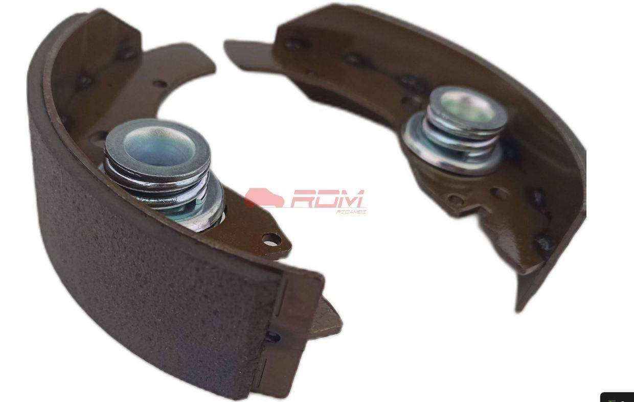 Set saboti frana (4 bucati: 2 dreapta + 2 stanga) – Aixam 6AP031 (pana in 2013) / Chatenet / JDM / Casalini