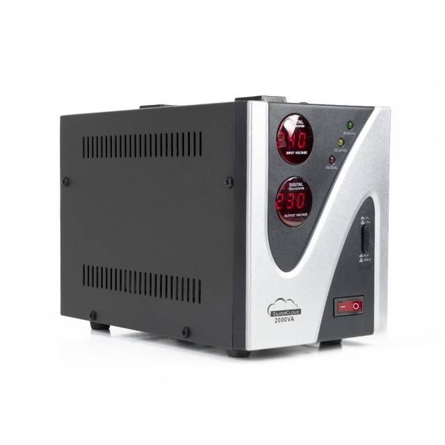 Stabilizator de tensiune SilverCloud 2000VA 1200W 9.1A iesire 230V ± 10%